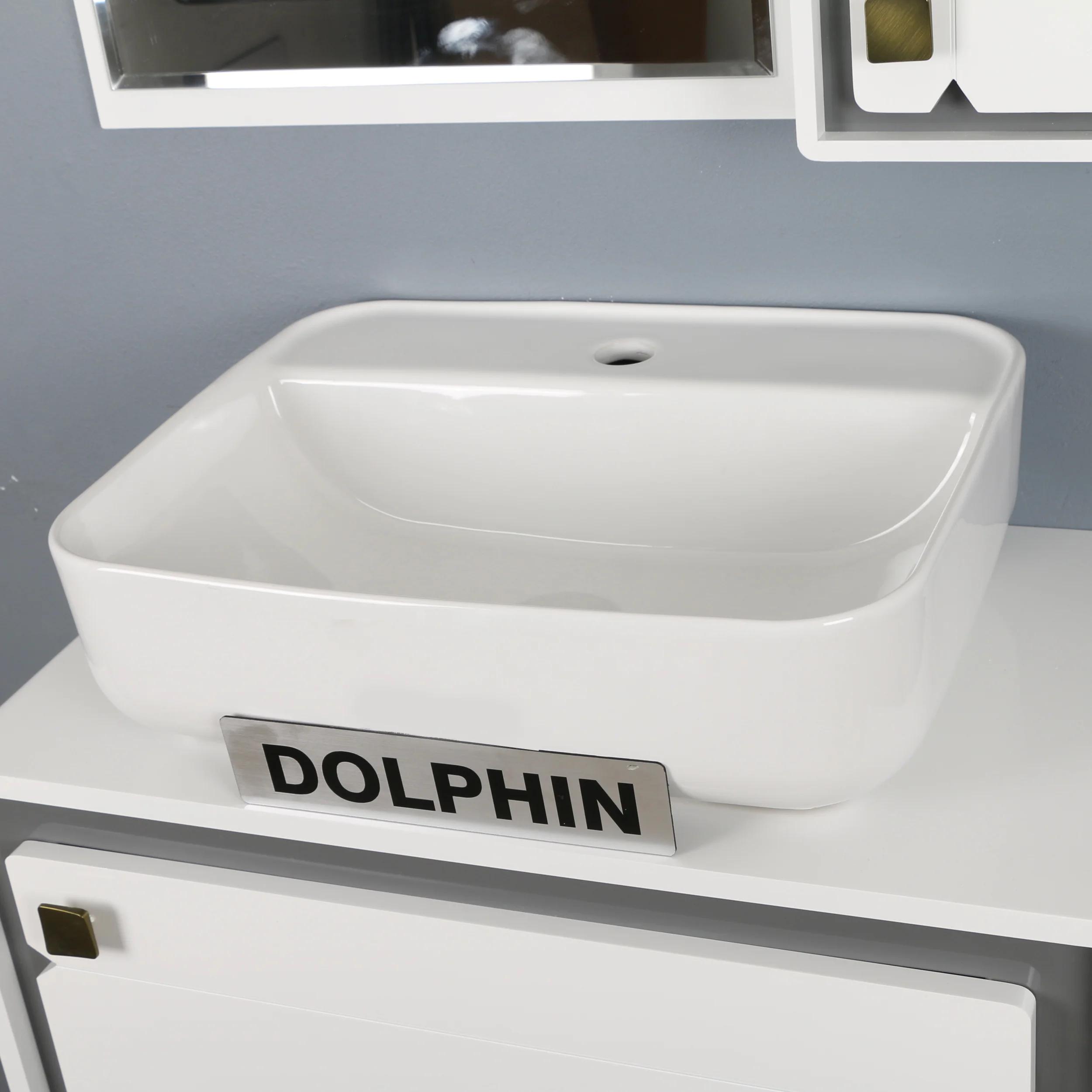 ست کابینت و روشویی دلفین مدل ZND-R12-W به همراه آینه و باکس | سفید | گارانتی اصالت و سلامت فیزیکی کالا ست کابینت و روشویی دلفین مدل ZND-R12-W به همراه آینه و باکس | سفید | گارانتی اصالت و سلامت فیزیکی کالا