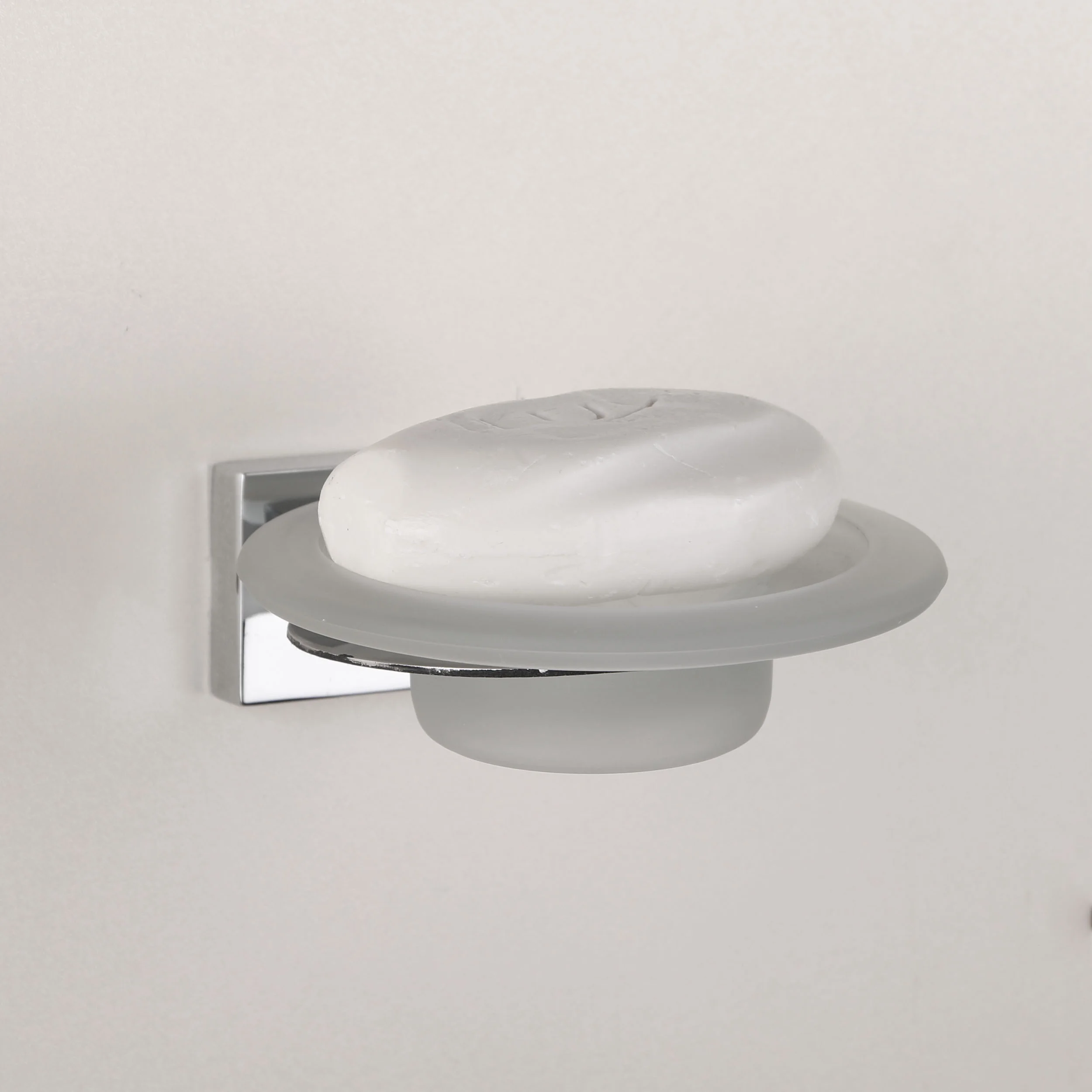 جاصابونی دلفین مدل EST-01-C | کروم | گارانتی اصالت و سلامت فیزیکی کالا جاصابونی دلفین مدل EST-01-C | کروم | گارانتی اصالت و سلامت فیزیکی کالا