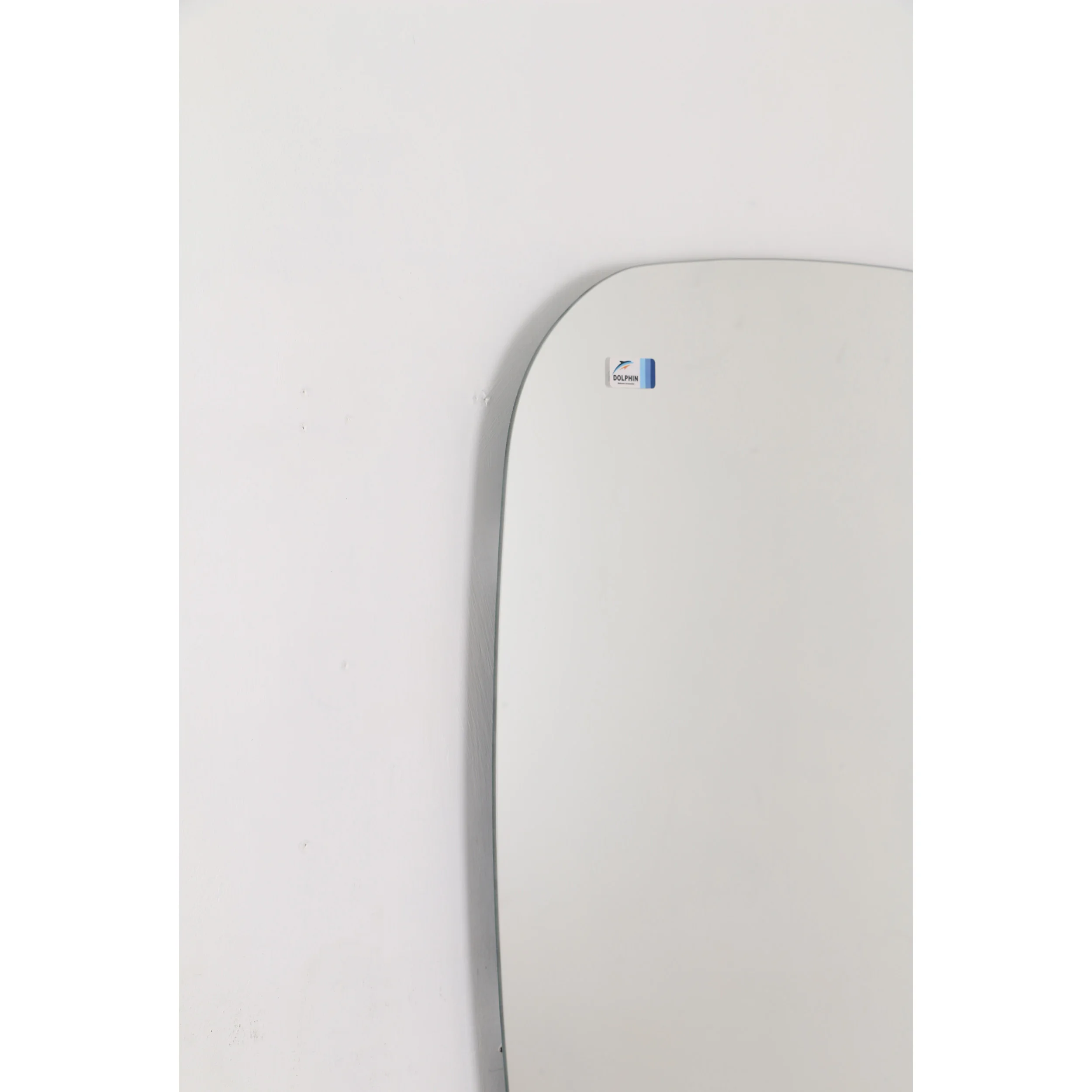 آینه سرویس بهداشتی  دلفین مدل ضدبخار TCH-HT-SQ 61 آینه سرویس بهداشتی  دلفین مدل ضدبخار TCH-HT-SQ 61