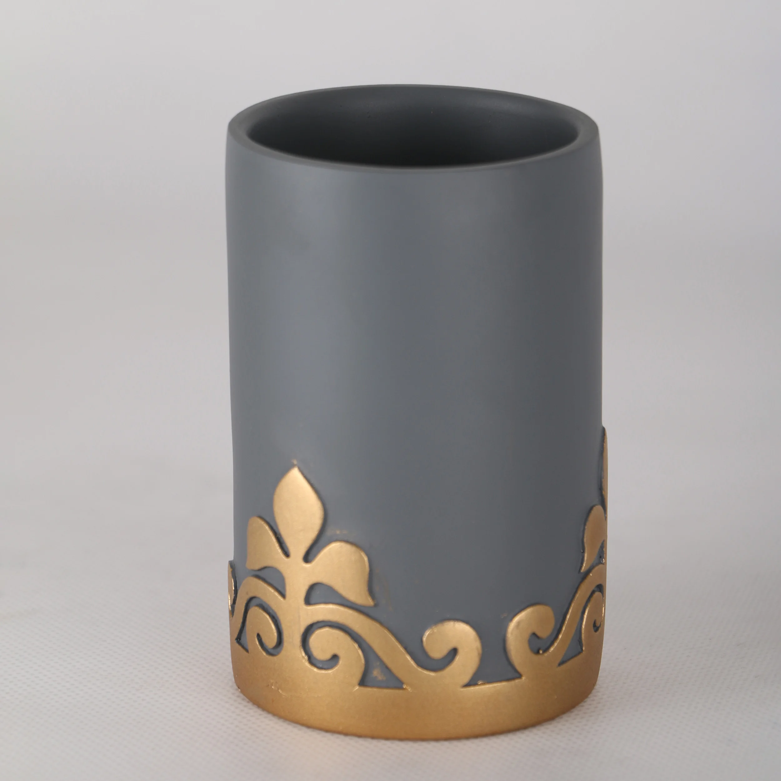 ست سرویس بهداشتی 4 پارچه دلفین مدل 005-Gr | طوسی | گارانتی اصالت و سلامت فیزیکی کالا ست سرویس بهداشتی 4 پارچه دلفین مدل 005-Gr | طوسی | گارانتی اصالت و سلامت فیزیکی کالا