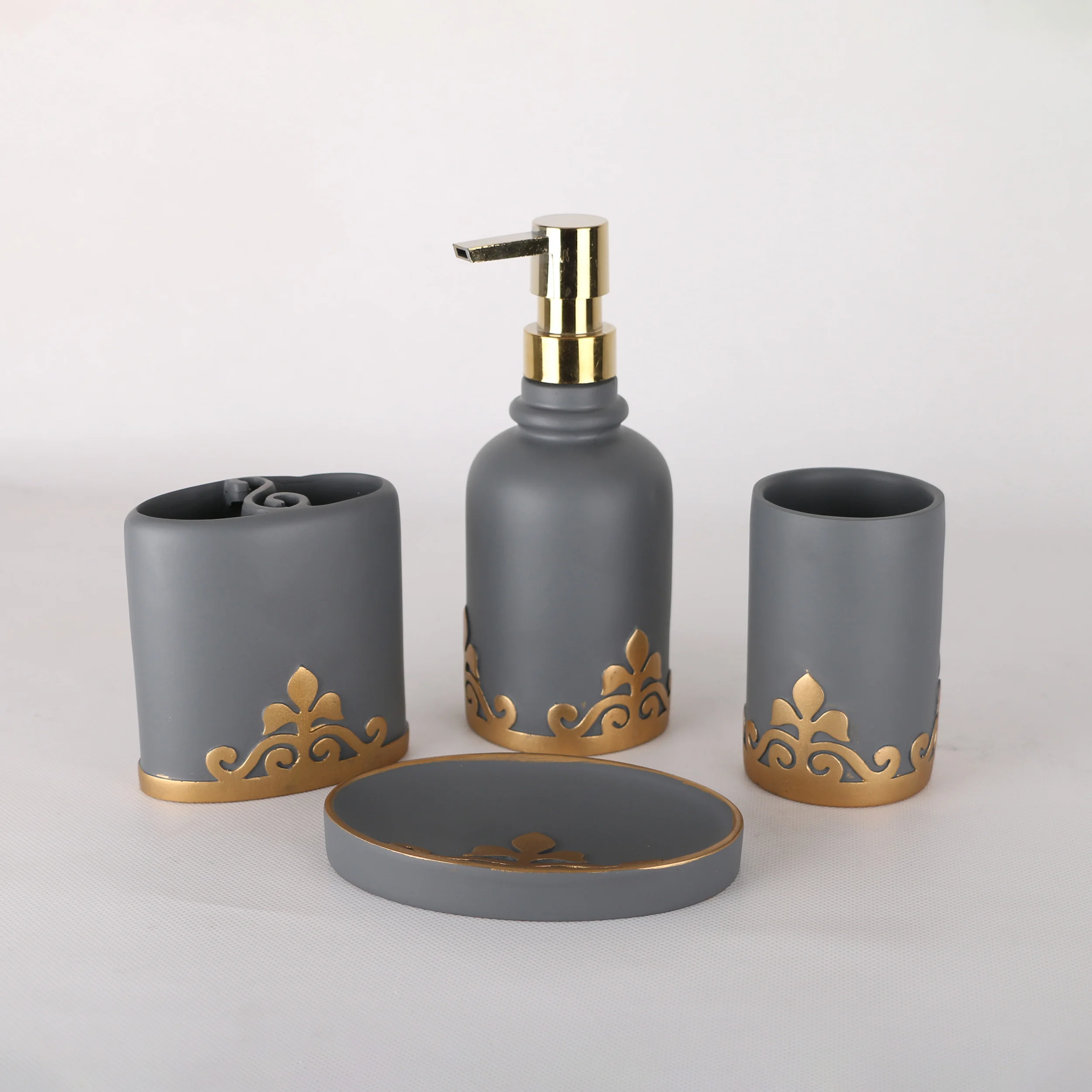 ست سرویس بهداشتی 4 پارچه دلفین مدل 005-Gr | طوسی | گارانتی اصالت و سلامت فیزیکی کالا ست سرویس بهداشتی 4 پارچه دلفین مدل 005-Gr | طوسی | گارانتی اصالت و سلامت فیزیکی کالا