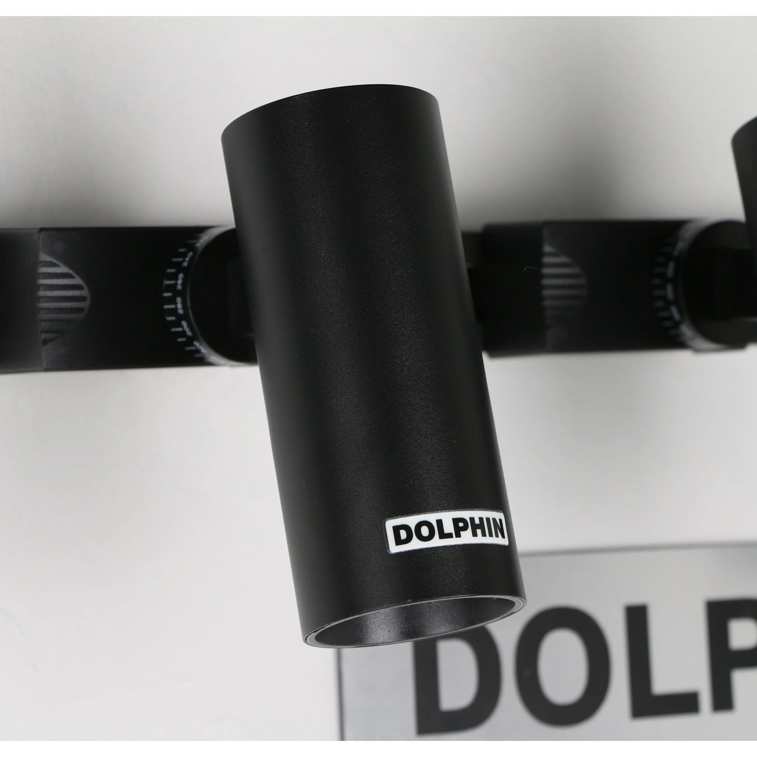 چراغ بالا آینه ای دلفین مدل La-03-BL | مشکی | گارانتی اصالت و سلامت فیزیکی کالا چراغ بالا آینه ای دلفین مدل La-03-BL | مشکی | گارانتی اصالت و سلامت فیزیکی کالا